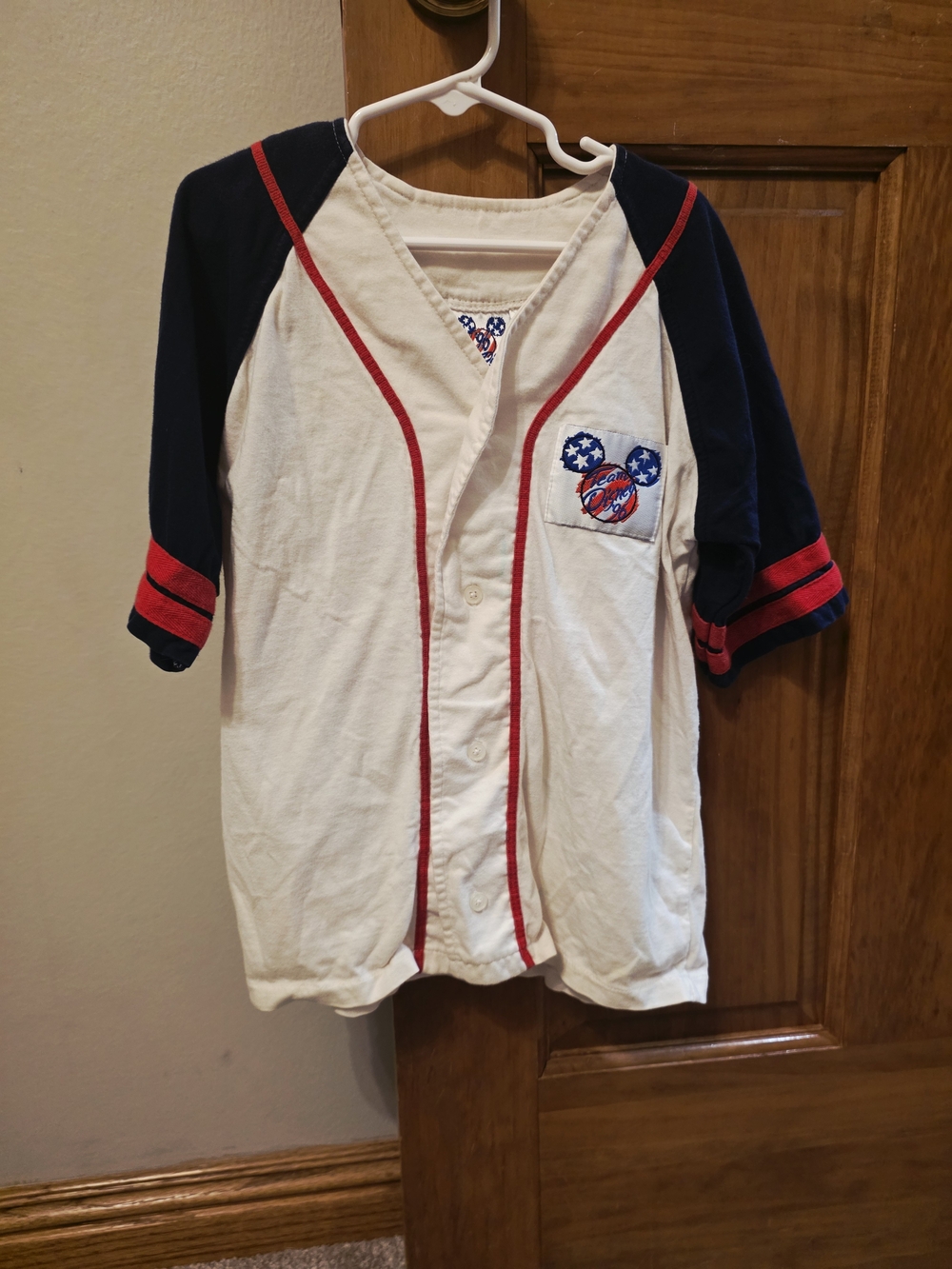 Vintage 1992 Disney Official Baseball T x-small